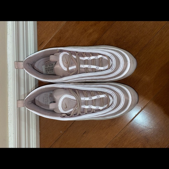 Nike Women’s Air Max 97 Ultra “Cloud Plush” - Picture 2 of 5